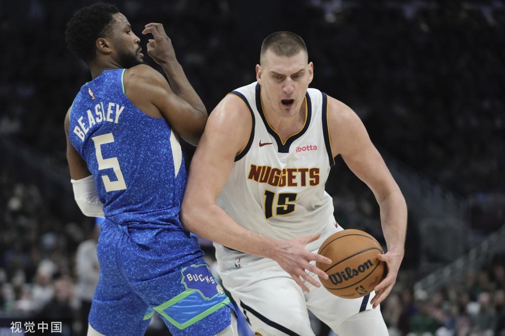 背后严谨的 背后严谨的