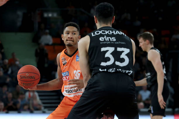 团队和设施 团队和设施